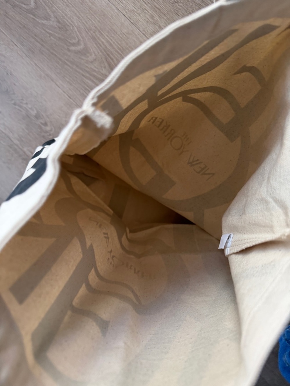 The New Yorker Canvas Tote Bag - Picture 3 of 3